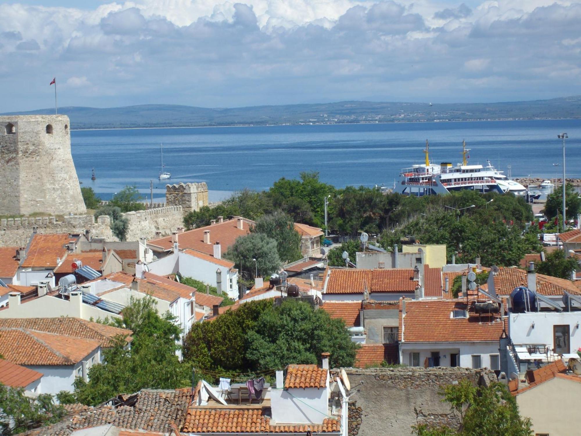 Adali Guest House Bozcaada Eksteriør billede