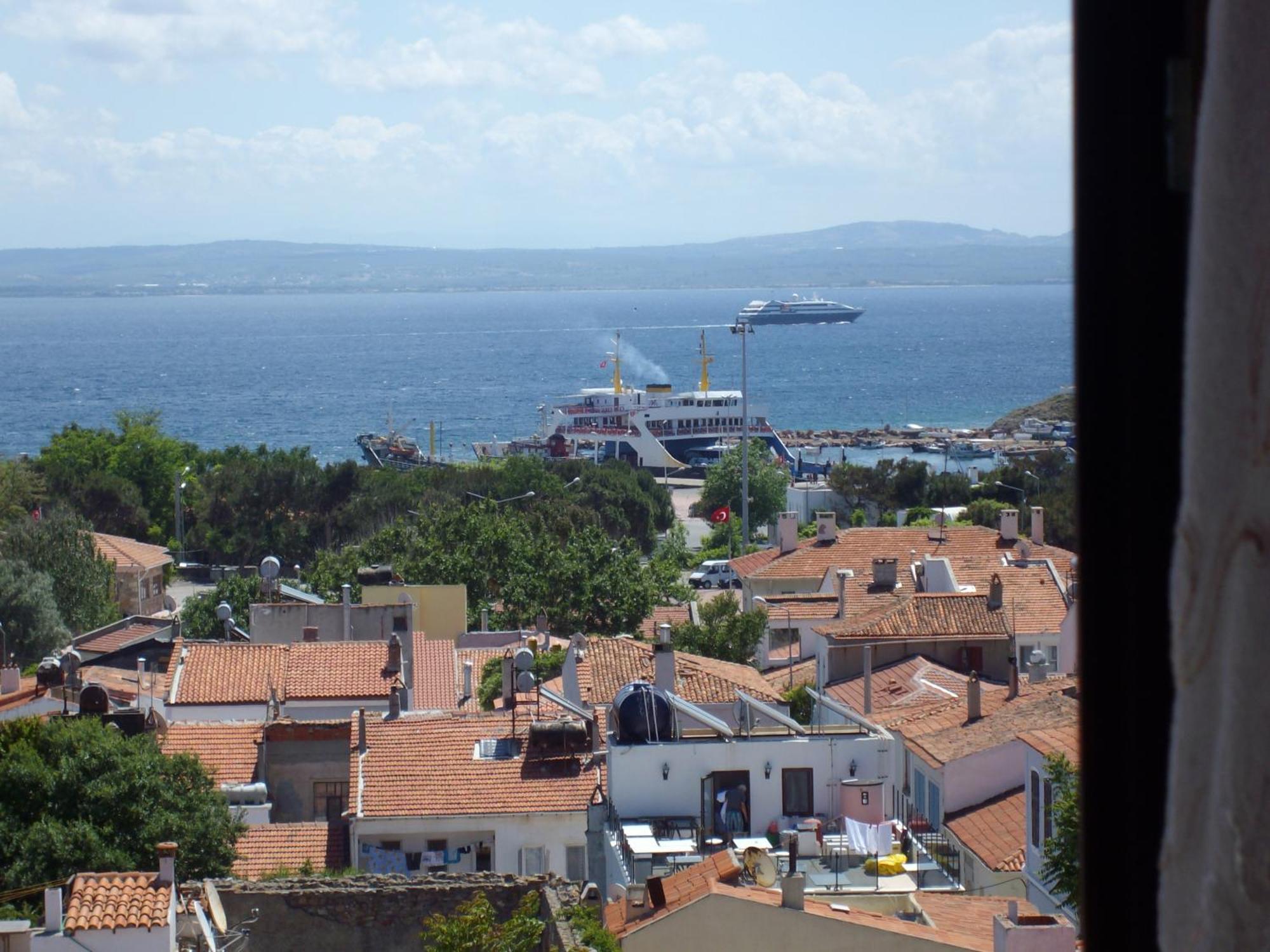 Adali Guest House Bozcaada Eksteriør billede