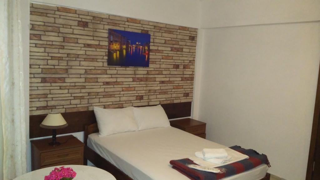 Adali Guest House Bozcaada Eksteriør billede