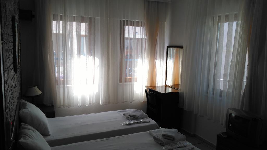 Adali Guest House Bozcaada Eksteriør billede