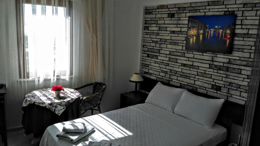 Adali Guest House Bozcaada Eksteriør billede