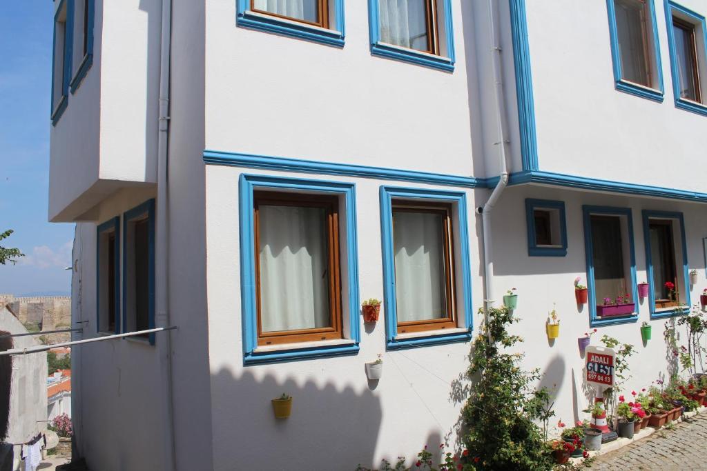 Adali Guest House Bozcaada Eksteriør billede