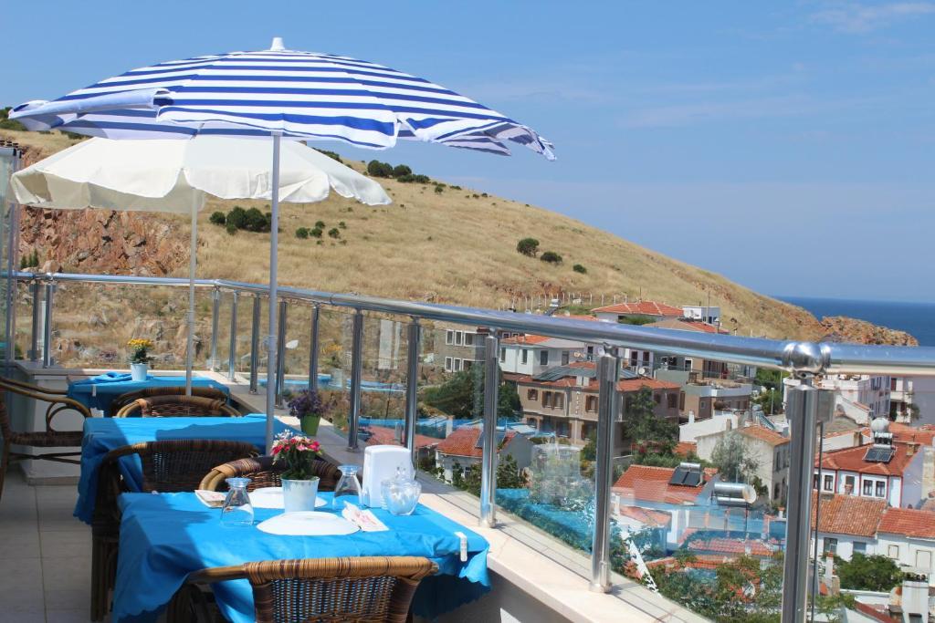 Adali Guest House Bozcaada Eksteriør billede